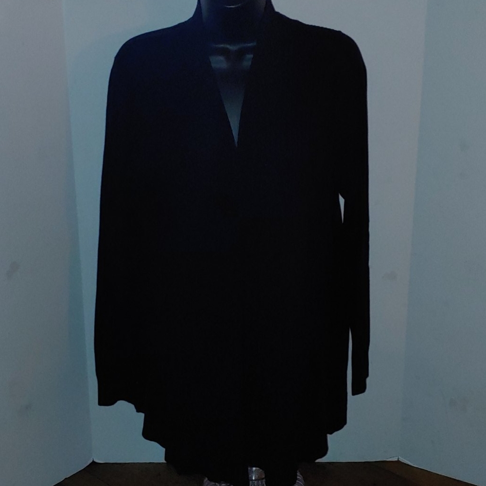 Liz Claiborne Black Long Sleeve Cardigan